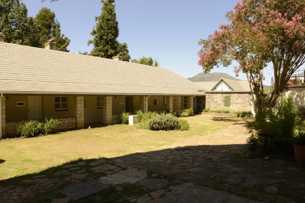 The Hogsback Inn Bagian luar foto